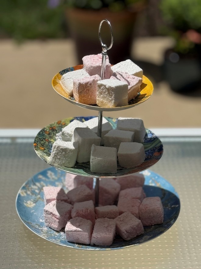 Vanilla and Strawberry Marshmallows